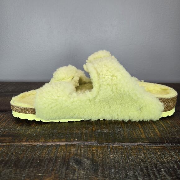 Birkenstock Arizona Shearling Womens 6 EU 37 Narrow Sandals Yellow Brown - Picture 6 of 10